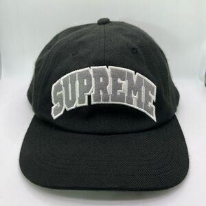 Supreme Felt Arc 6 Panel Black/Grey Hat 
Wool Blend FW24